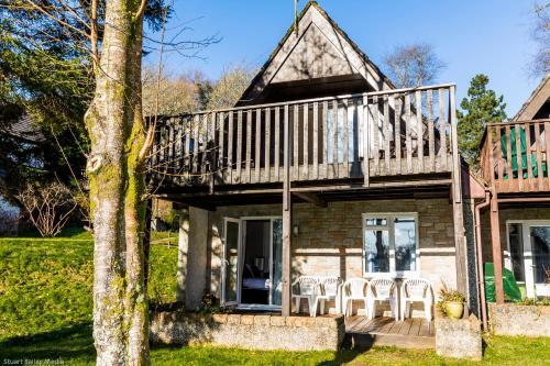 Cornwall Countryside Lodges + Bungalows