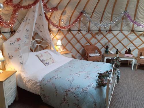 Gingerbread Cottage Yurts, Dereham, Norfolk