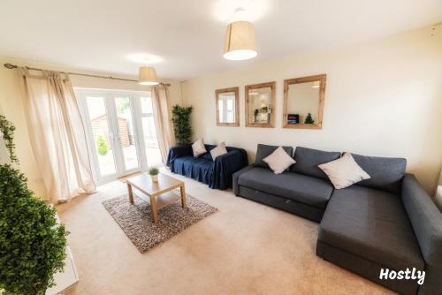 Puffin Way - Comfortable, spacious house with parking