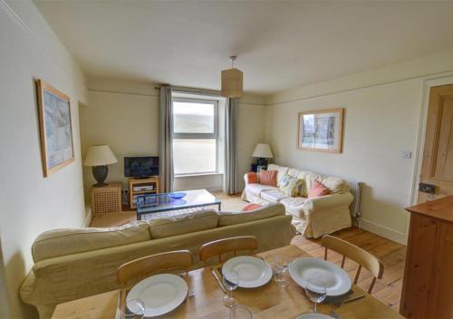 Middle Apartment, Barmouth, Gwynedd