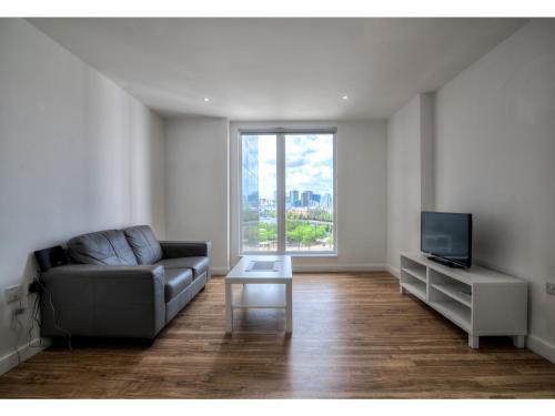 Stunning & spacious 2BR apartment in MediaCityUK, Salford, Greater Manchester