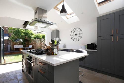 Modern, Chic 2BR Townhouse in Central Oxford, Oxford, Oxfordshire