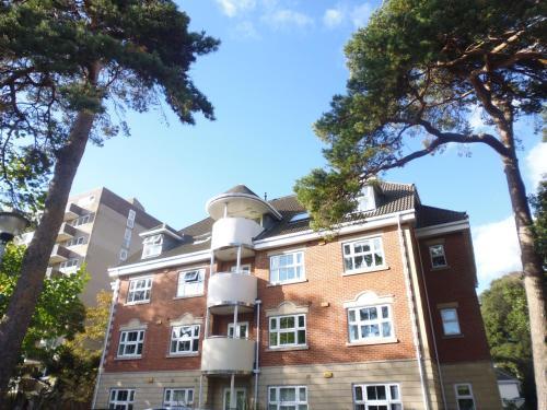 Walking distance to beach, close to town center, Boscombe, Dorset