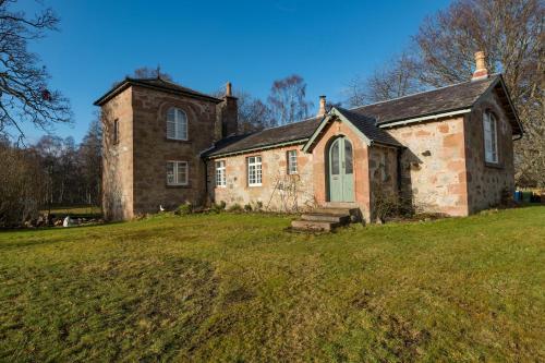 Evelix, The Old School House, Muir of Ord, Highlands