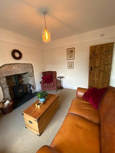 The Stopping Point- Exceptional Cumbrian Cottage - pet friendly