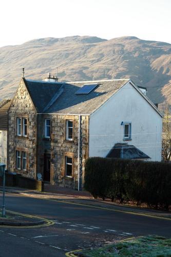 Old Harbour Master's self-catering apartment, Fort William, Highlands