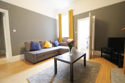 MODERN CITY STAY CLOSE To ROKER BEACH, AMENITIES AND TRAVEL LINKS ALL AROUND, Sunderland, Tyne and Wear