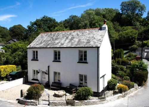 Briardene Cottage, Buckland Monachorum, Devon