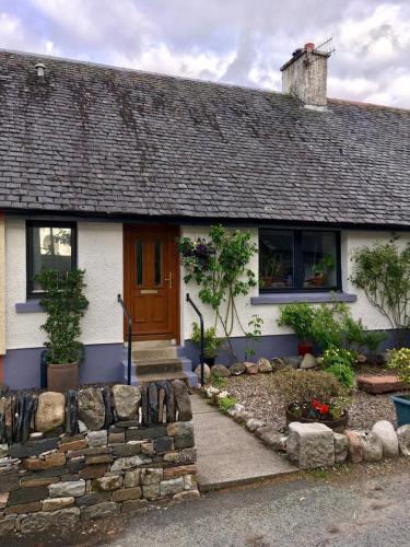 Holly Cottage, Ballachulish, Highlands