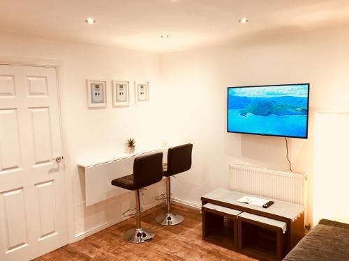 Fountain View 1BR Flat Oxford - Free Parking, Cowley, Oxfordshire