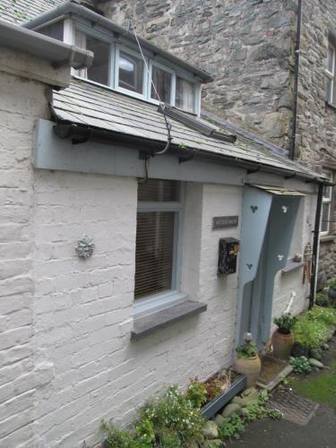 Bwthyn Bach Fishermans Cottage, Barmouth, Gwynedd