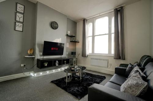 BOLTON CITY CENTRE LIVING- FREE PARKING, NETFLIX, Bolton, Greater Manchester