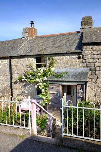 Niver Dew Holiday Cottage, Pendeen, Cornwall
