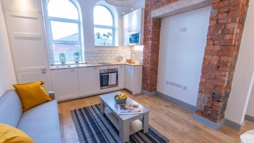 Stylish, Immaculate New Apartment near Salford Quays By Pillo Rooms