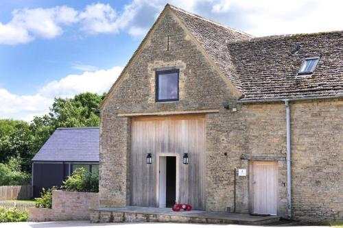 The Cotswold Barn, Ampney Crucis, Gloucestershire