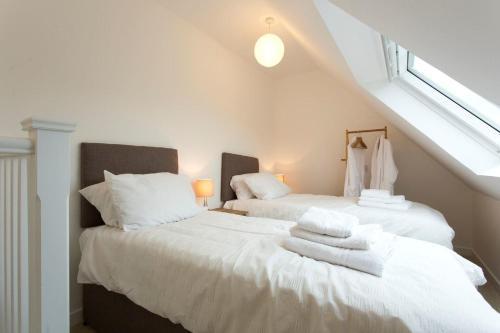 Remarkable 2-Bed Apartment in Culross, Culross, Fife