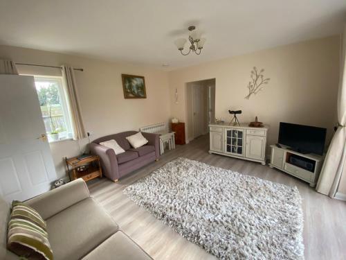Entire guest house, in Pewsey Vale, Wiltshire, Manningford Abbots, Wiltshire