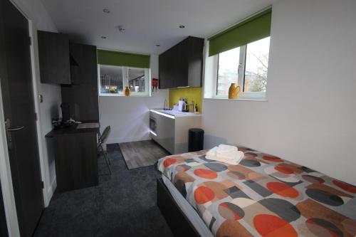 New House Double Deluxe Studios in Coventry City Centre