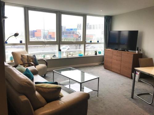 Donegal Quay Harbour View, Open for long stays, Belfast, Belfast City