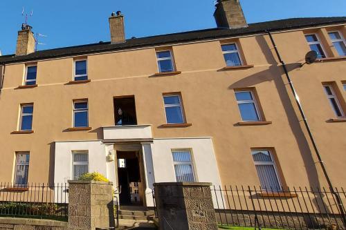 Stunning 3-Bed Apartment in Dundee