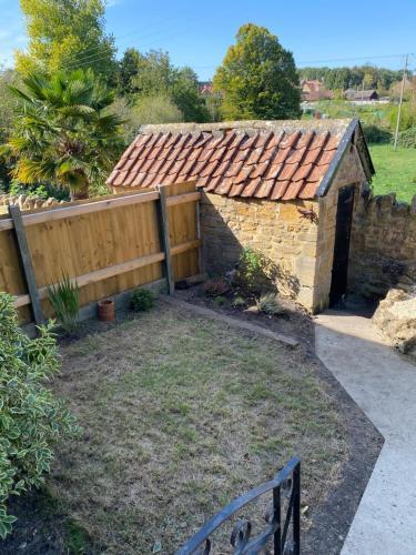 Spaniel Cottage with views of Ham hill, Stoke sub Hamdon