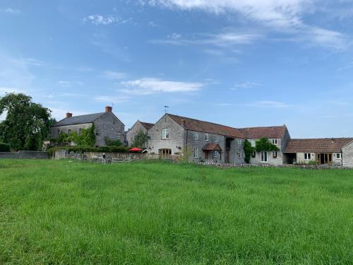 Beautiful Barn Suite E Pennard near Glastonbury, Wraxall, Somerset