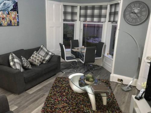 Stunning 2-Bed Apartment in Hawick