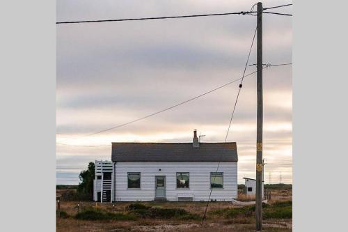 Charming original fishermans cottage on Dungeness beach