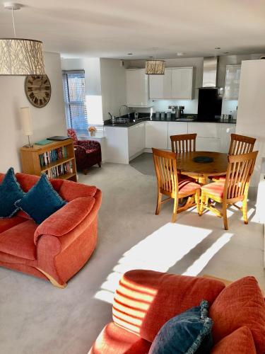 Spire View - New Forest Holiday Home