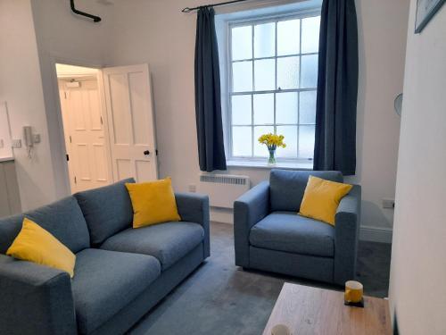 Eastgate Hideaway - central, luxury apartment on Chester's historic rows, Chester, Cheshire