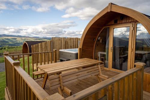 Farragon Luxury Glamping Pod with Hot Tub & Pet Friendly at Pitilie Pods, Aberfeldy, Perth and Kinross