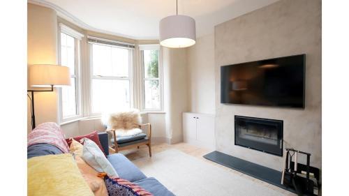 Pass the Keys Stunning, Brand New 3BR Home - Central Oxford, Headington, Oxfordshire