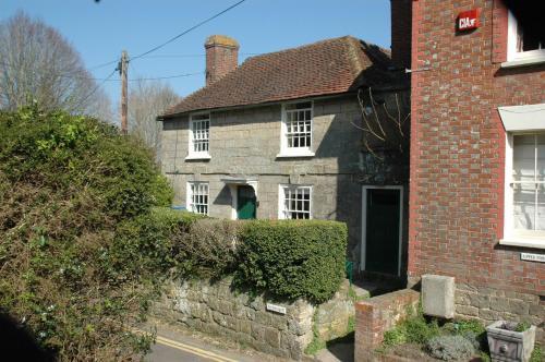Ivy Cottage, Pulborough, West Sussex