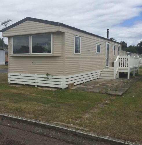 Lovely 3 Bed Caravan, Milford on Sea, Milford-on-Sea, Hampshire