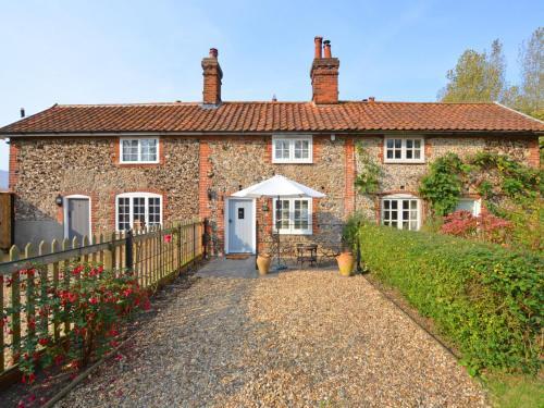 Traditional holiday home in Hacheston with garden, Parham, Suffolk