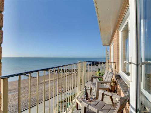 Cosy apartment near Brighton with seaview