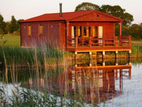 Lakeside Fishing Lodges, Leake Common Side, Lincolnshire