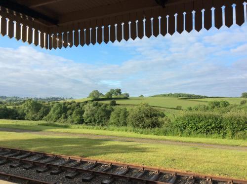 Rowden Mill Station