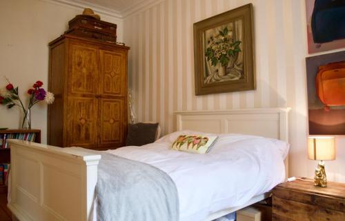 2 Bedroom Retreat in Edinburgh, York Place, Midlothian