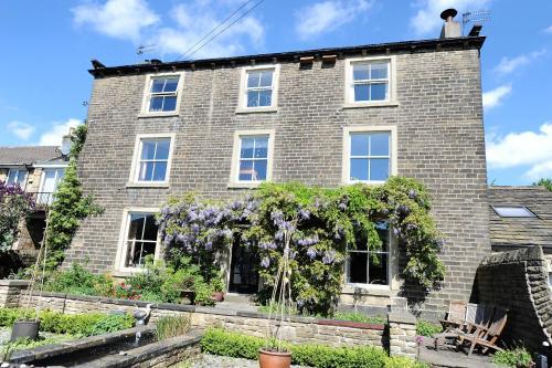Burnlee House Apartment, Holmfirth, West Yorkshire