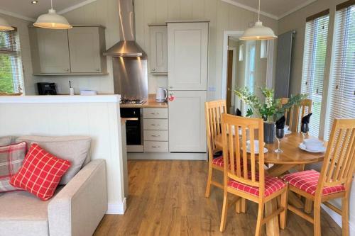 The Deer Den - Pet Friendly, South Cerney, Gloucestershire