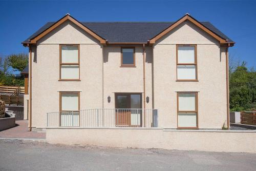 Hendy - First Floor Apartment, Llanddeusant, Isle of Anglesey