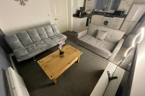 Modern and spacious 2 bed appt in Nottingham