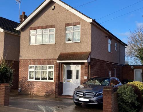 Large detached house with off street parking, key and essential workers only, Ashford, Surrey