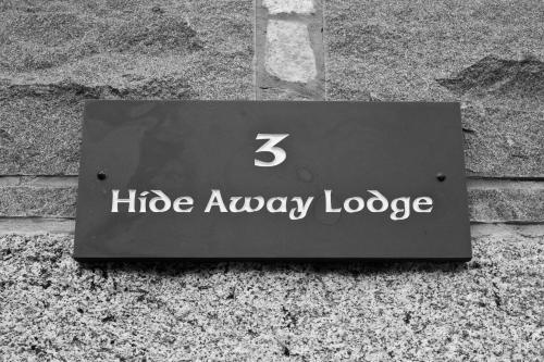 Hideaway Lodge