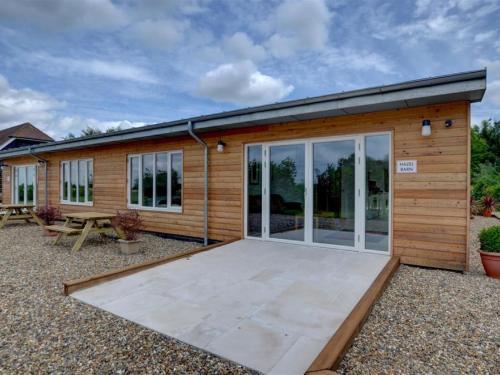 Beautiful Holiday Home in Canterbury with Outdoor Seating