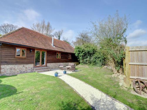 Cozy Holiday home in Cranbrook Kent with Garden, Rolvenden, Kent