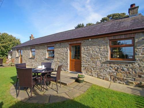 Holiday Home Cwm Onnen, Lampeter, Ceredigion