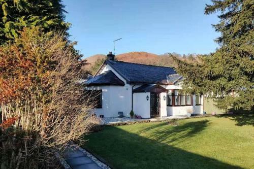 Broomfield Cottage South Luss