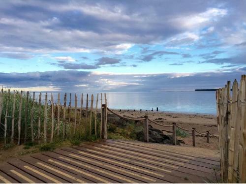 Beach Walk Apartment, Dundee, Angus